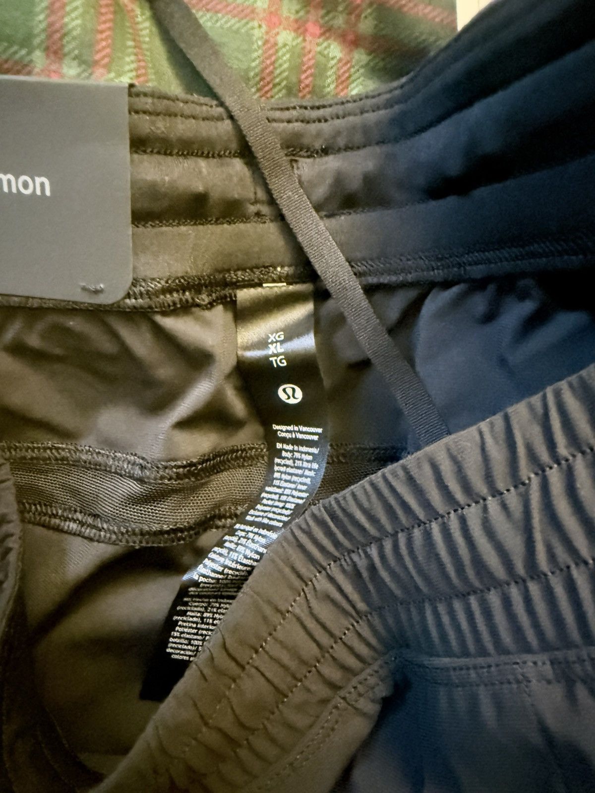 Lululemon Lululemon Track Suit Size US XL / EU 56 / 4 - 2 Thumbnail