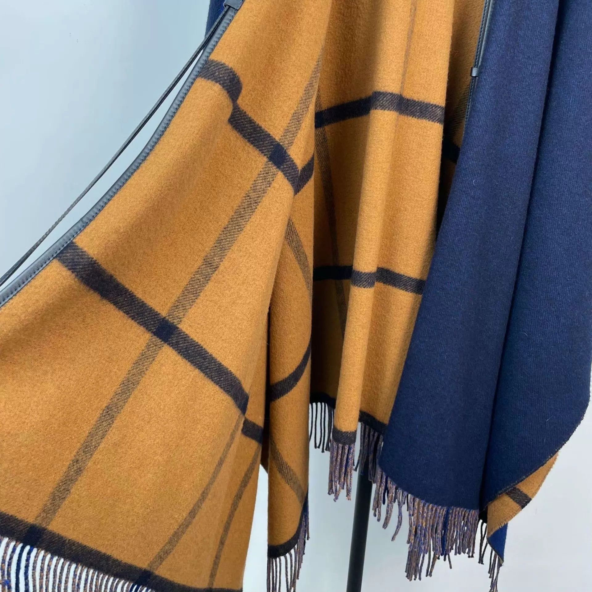 Hermes Hermès 95 New Wool Colorblock Cloak 170/144 Size ONE SIZE - 8 Thumbnail