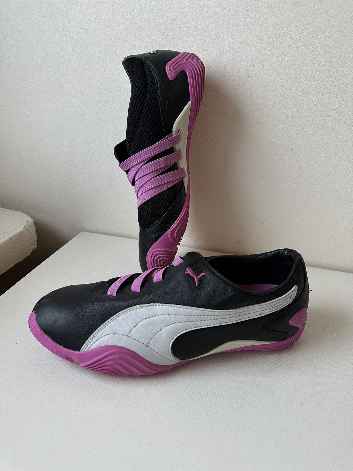 Puma Puma Slidre low pink black leather low top vintage shoes Size US 8.5 / IT 38.5 - 2 Thumbnail