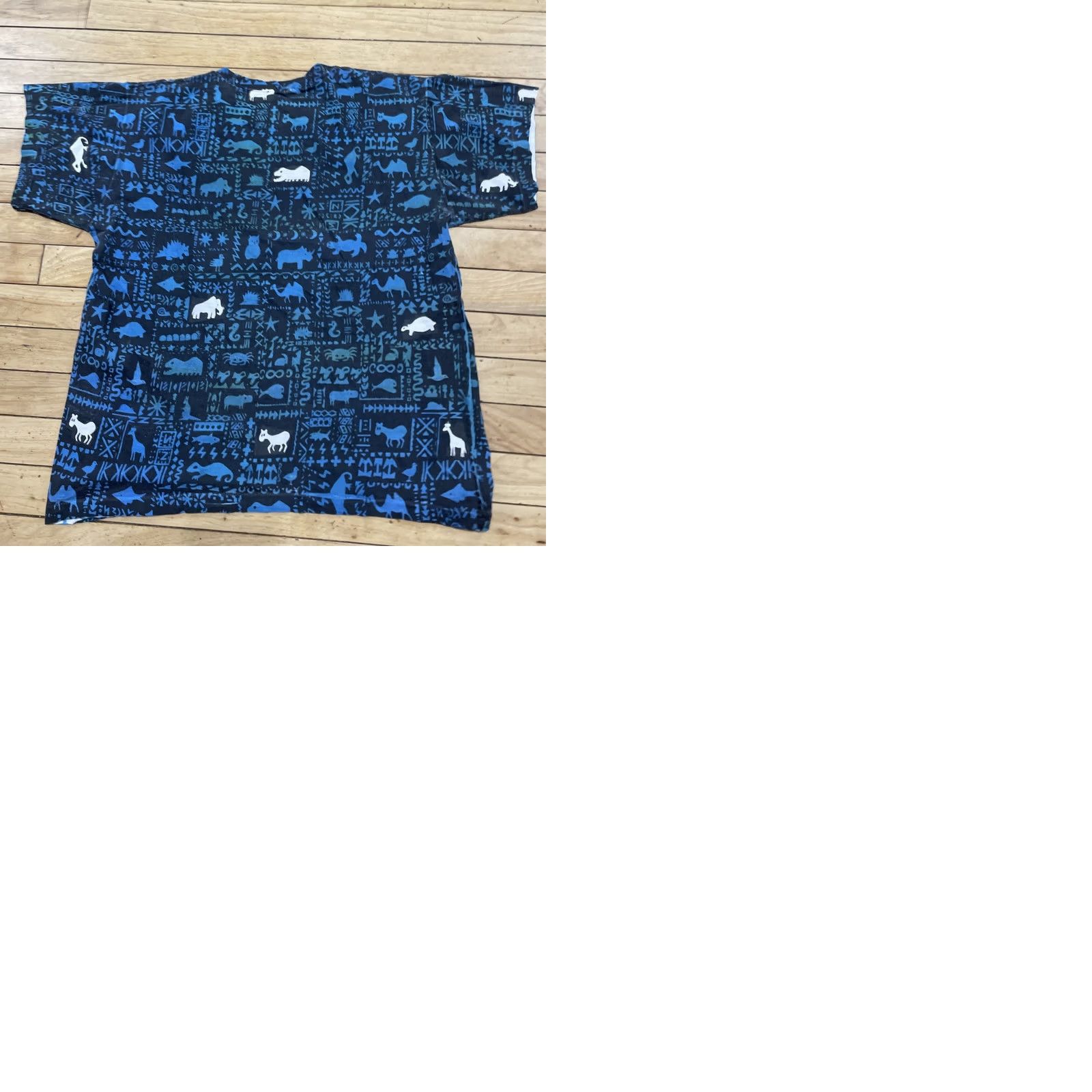 Vintage vtg 80s Single Stitch T Shirt TRIBAL ART Animal 90s Graphic AOP Crop Teal Men M Shirt Size US M / EU 48-50 / 2 - 12 Thumbnail