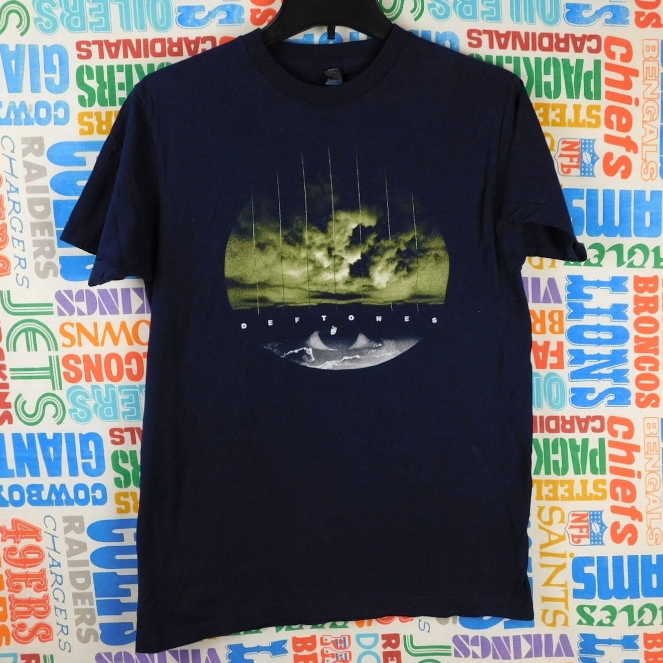 Tultex Deftones Storm Eye Graphic T Shirt Size M Late 2000s Blue Size US M / EU 48-50 / 2 - 1 Thumbnail