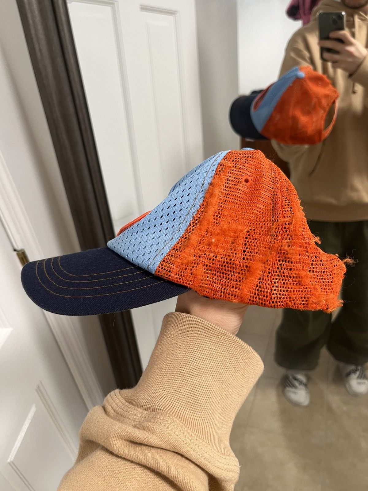 Von Dutch Von Dutch trucker hat vintage orange and blue Size ONE SIZE - 4 Thumbnail