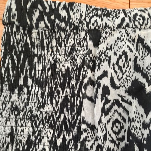Iro IRO Adele Ikat black print mini skirt XS Size 26" / US 2 / IT 38 - 4 Thumbnail