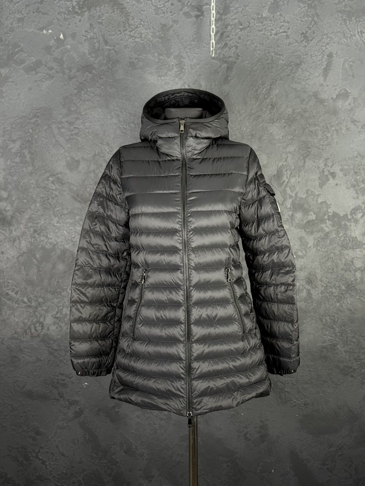 Moncler Moncler Ments Quilted Hooded Women’s Down Jacket Size 2 Size XS / US 0-2 / IT 36-38 - 4 Thumbnail