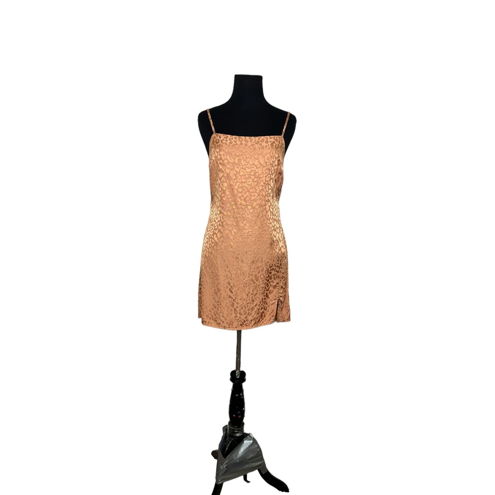 Urban Outfitters Urban Outfitters copper animal print mini dress size 8P Size M / US 6-8 / IT 42-44 - 9 Thumbnail