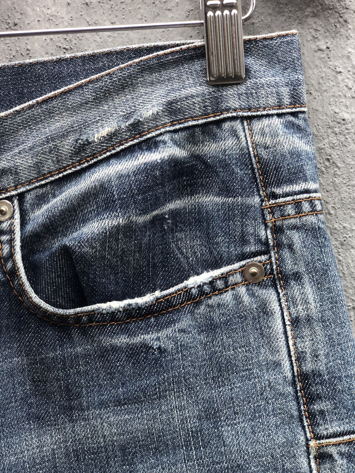 Dior Dior Distressed Jeans Size US 29 - 10 Thumbnail