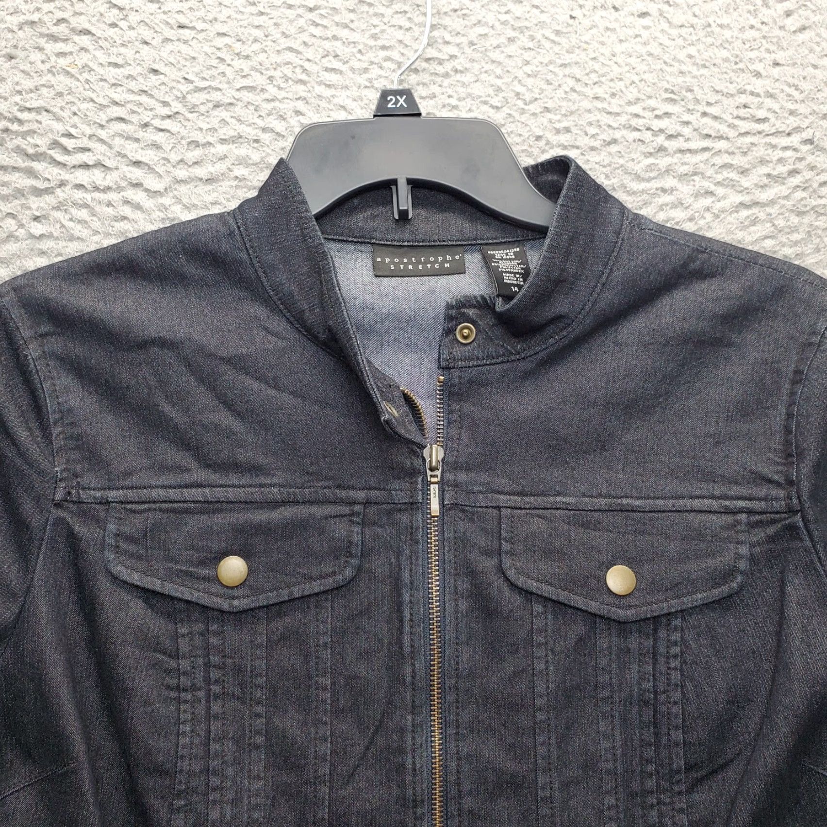 Denime Apostrophe Paris Denim Jacket Women’s 14 Black Cotton Stretch Pocket Zipper EUC Jacket Size XL / US 12-14 / IT 48-50 - 5 Thumbnail