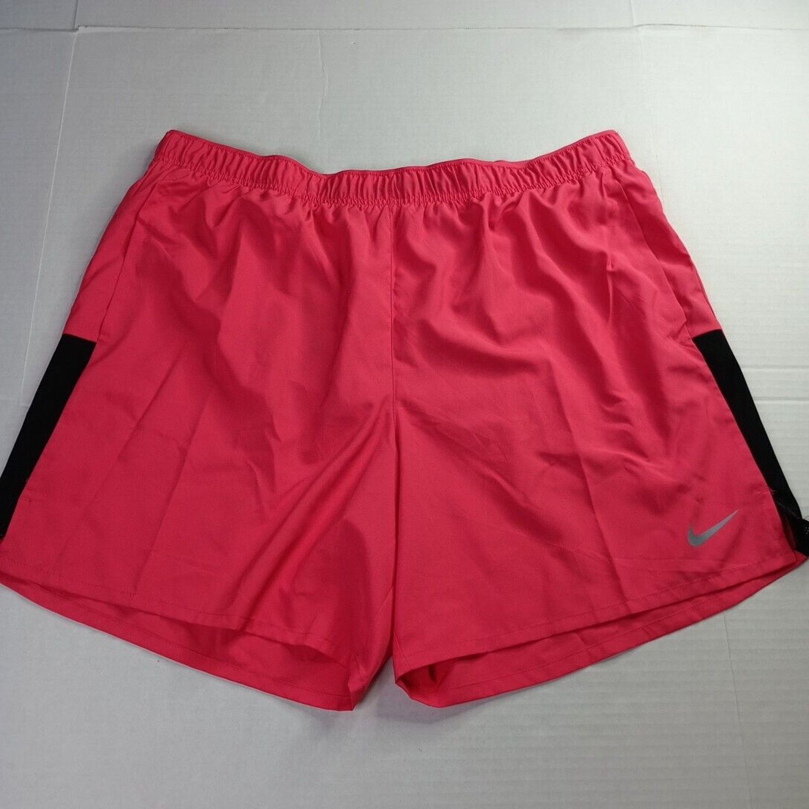 Nike Nike Challenger Running Shorts DRI-FIT 7” Men's 2XL XXL Pink Size US 40 / EU 56 - 1 Thumbnail