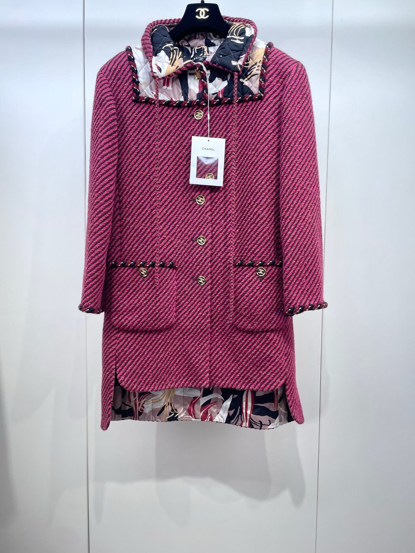 Chanel Chanel 23A Tweed Long Coat Size XS / US 0-2 / IT 36-38 - 1 Thumbnail