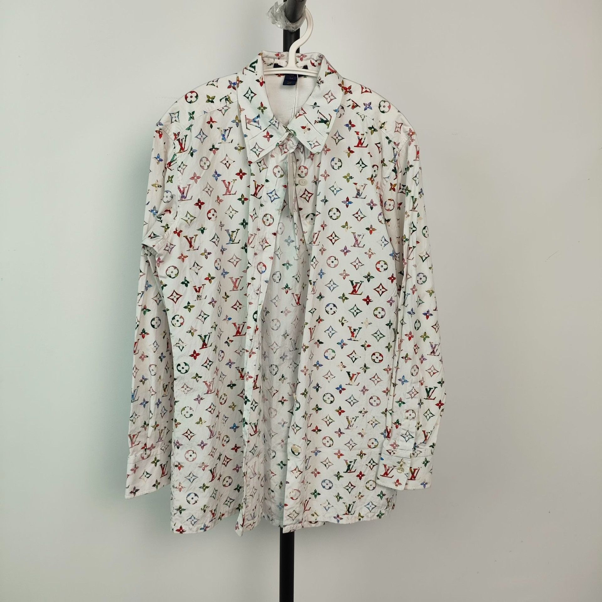 Louis Vuitton Louis Vuitton White Colorful Print Shirt Size XXS / US 00 / IT 34 - 1 Thumbnail