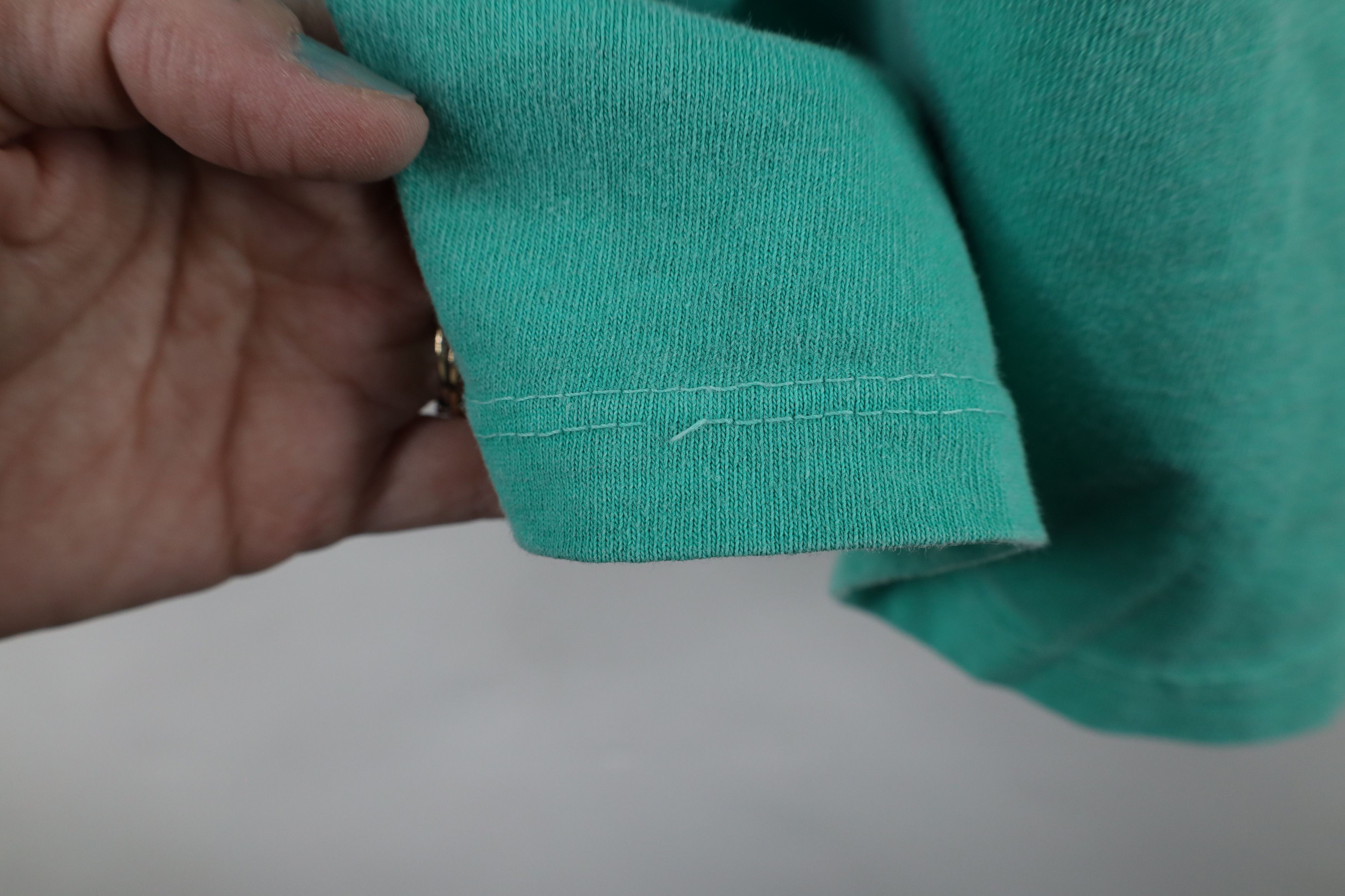 Vintage Vintage 90s Streetwear View Yacht Club T-Shirt Teal USA Size US L / EU 52-54 / 3 - 6 Thumbnail