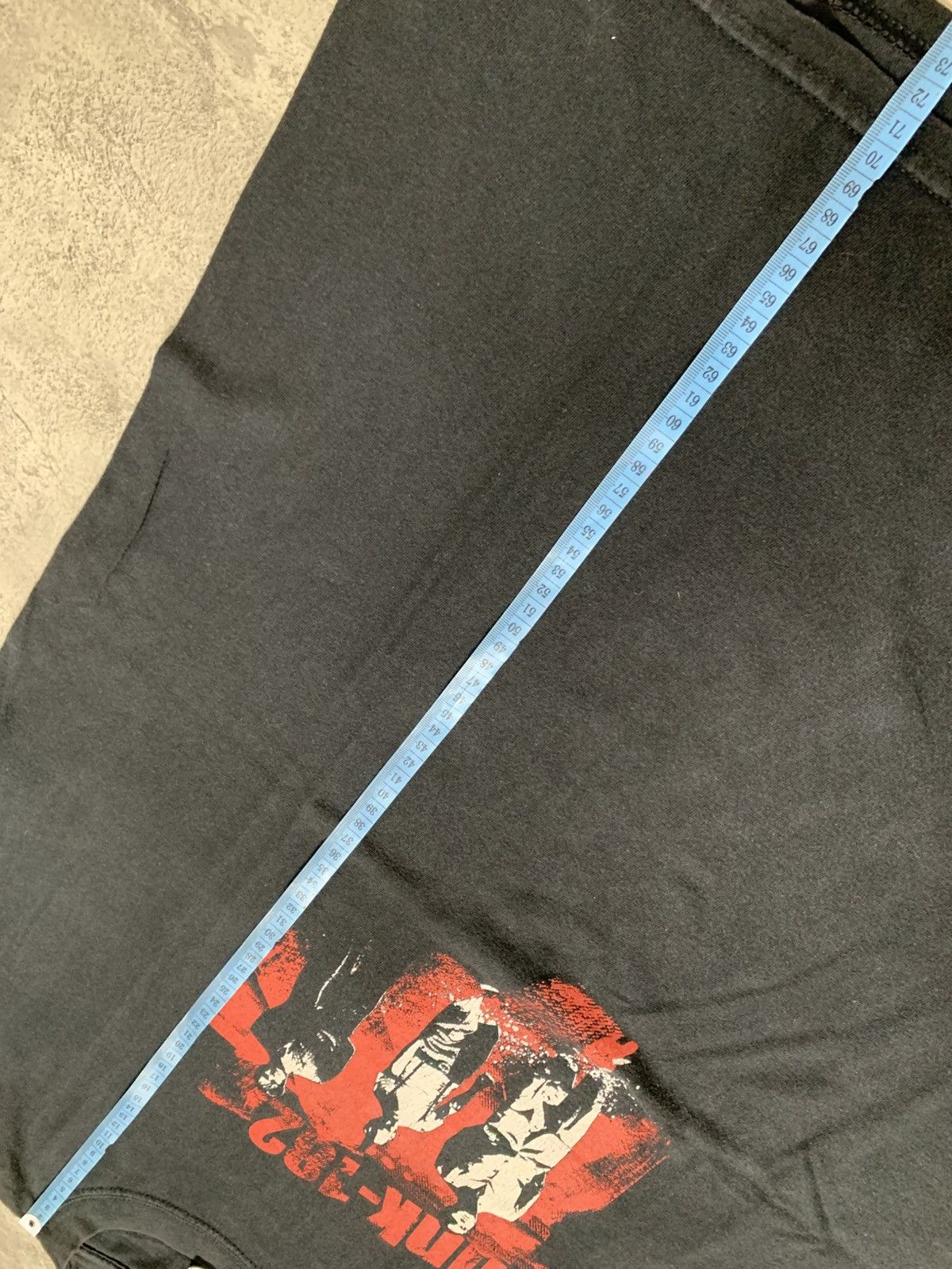 Band Tees Blink 182 vintage band tee green day nofx bad religion Size US L / EU 52-54 / 3 - 5 Thumbnail