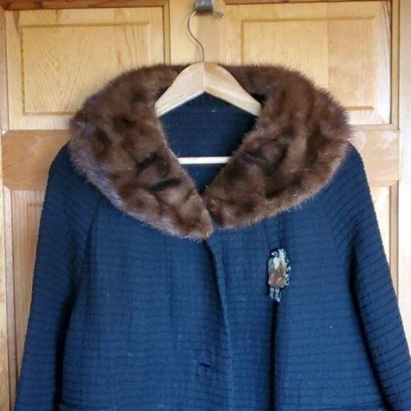 Vintage Vintage 60's Union Made Black Lined Fur Collar Sz. L Long Fu Size L / US 10 / IT 46 - 2 Thumbnail