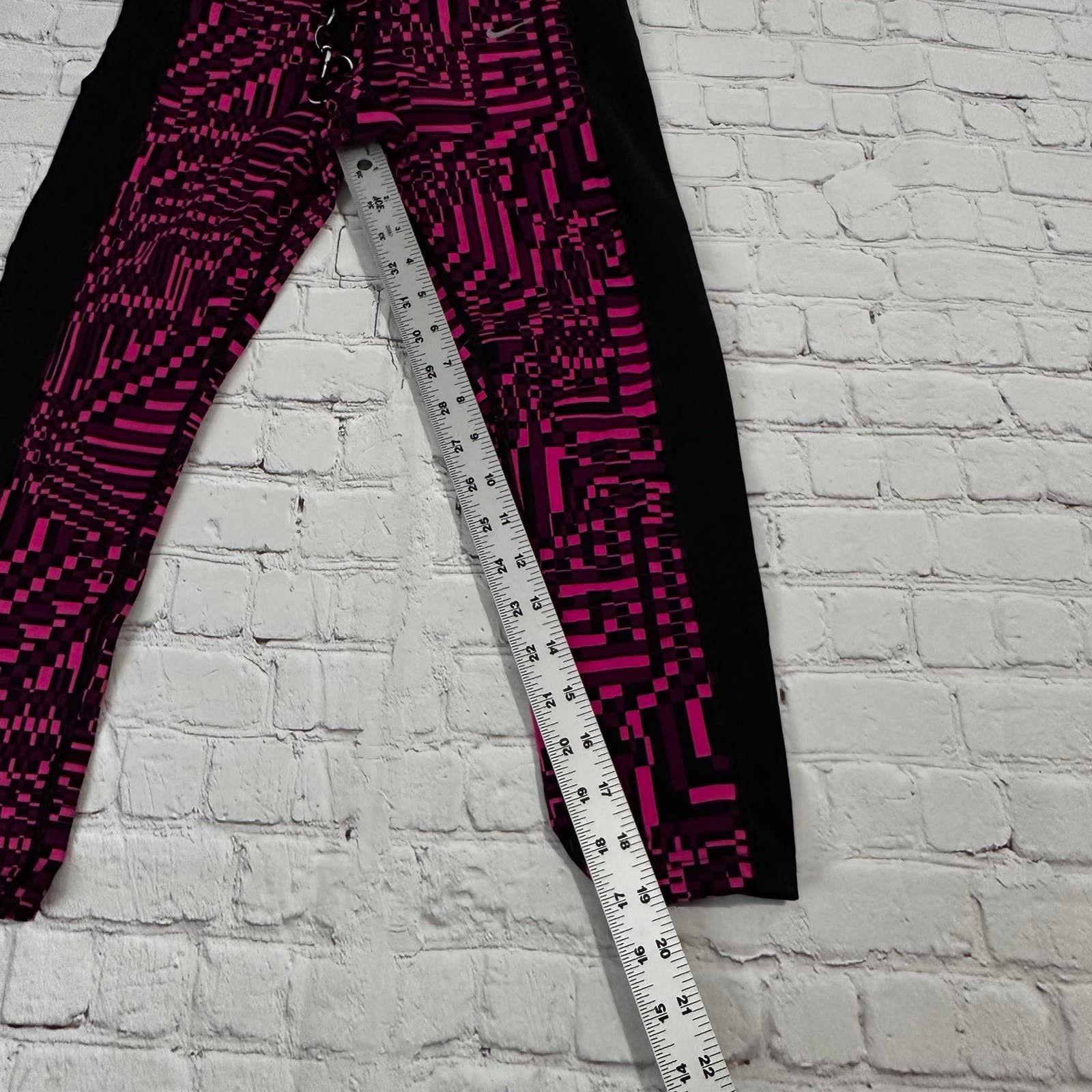 Nike Nike dri fit leggings Size 27" / US 4 / IT 40 - 9 Thumbnail