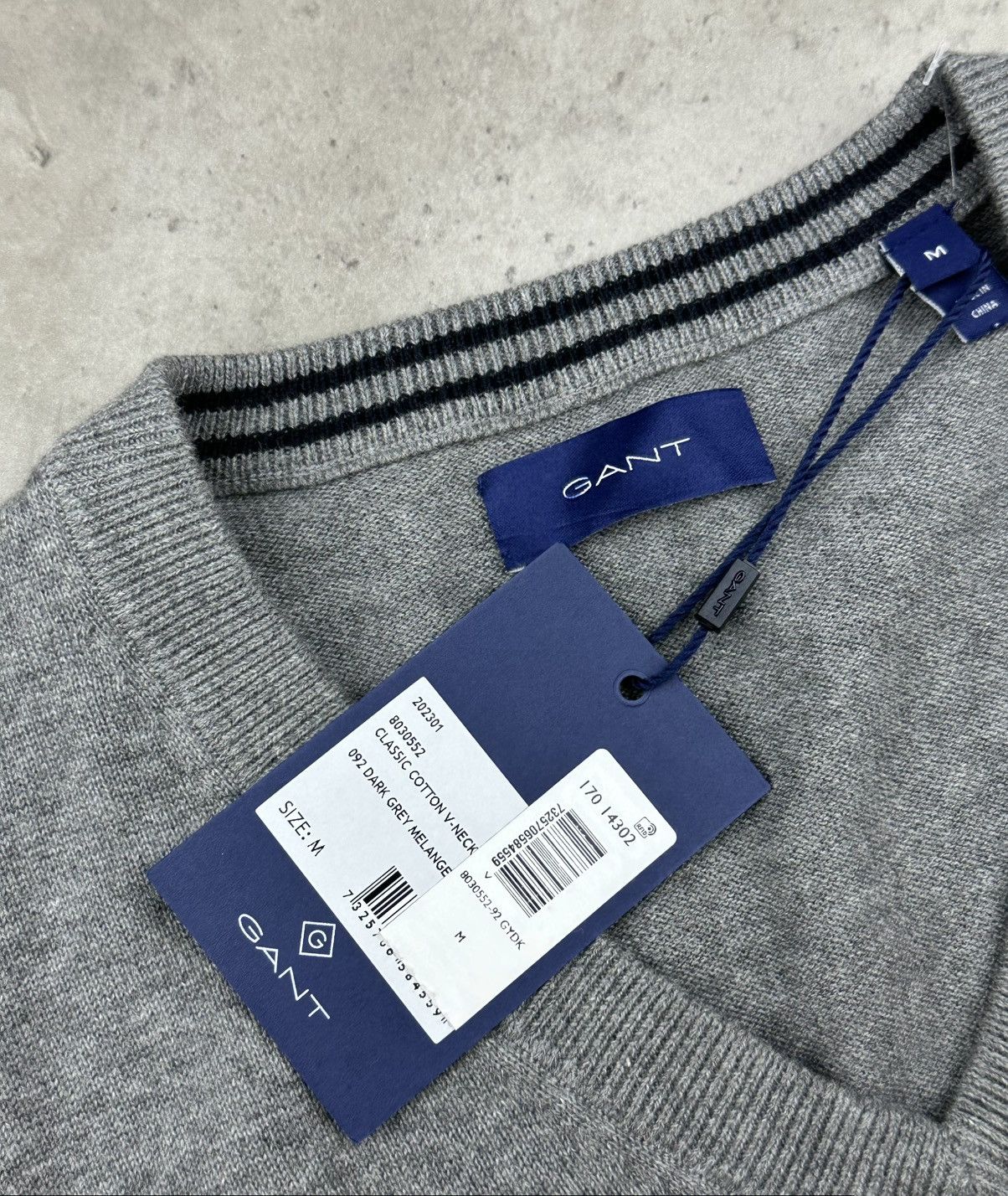 Gant GANT Men's Classic V-Neck Pullover Sweater Cotton Size M Size US M / EU 48-50 / 2 - 5 Thumbnail