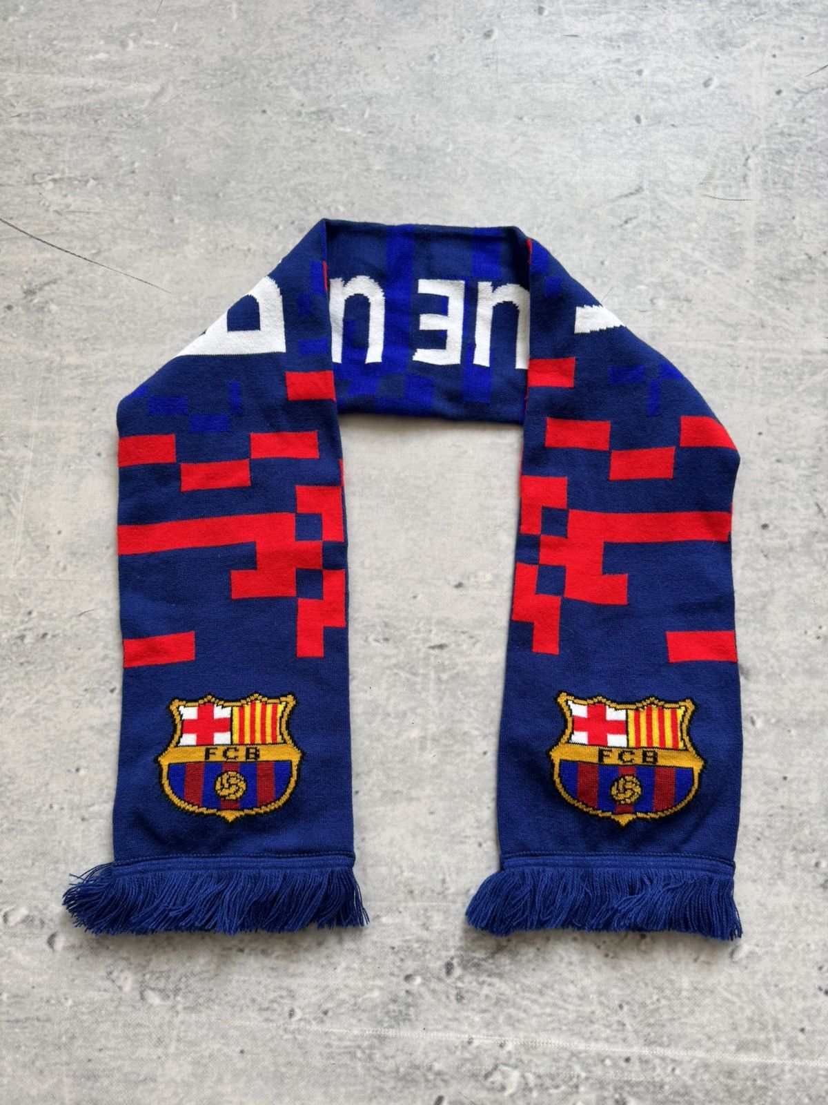 Vintage Blue scarf FCB football soccer collection Size ONE SIZE - 1 Thumbnail