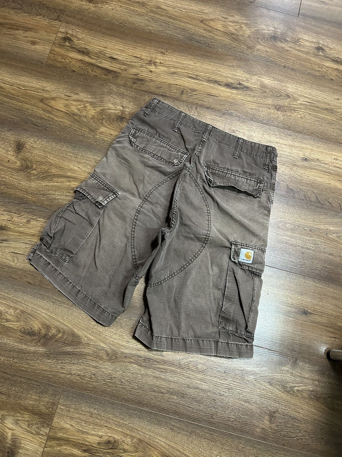 Carhartt × Vintage Vintage faded Carhartt cargo shorts Size US 26 / EU 42 - 1 Thumbnail