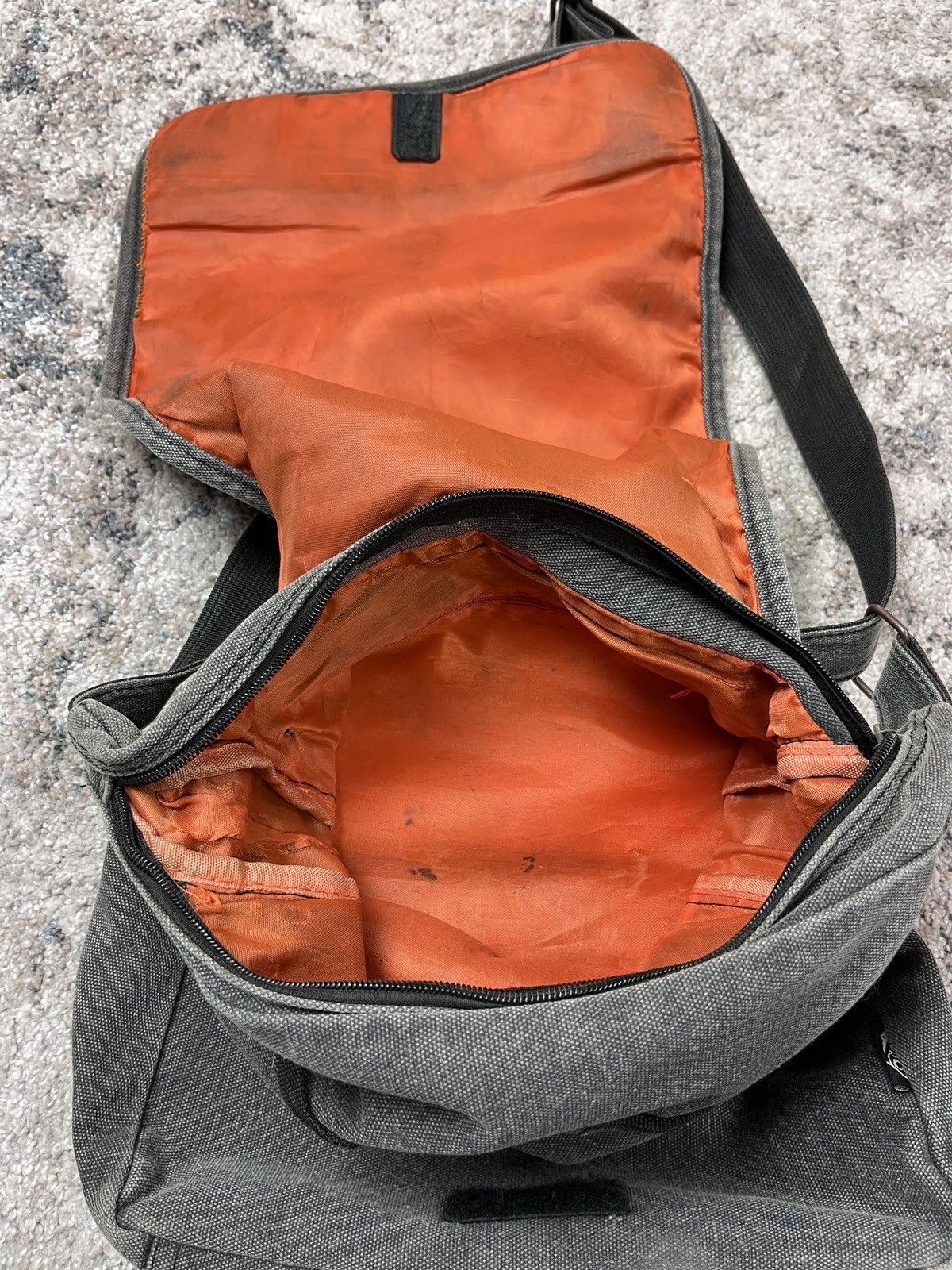 Cartoon Network OMG! WHO KILL KENNY? SOUTH PARK RARE VINTAGE Y2K BAG - 6103 Size ONE SIZE - 6 Thumbnail