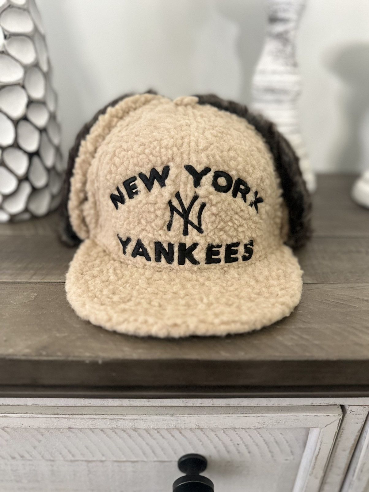 MyFitteds 7 1/4 Myfitteds New York Yankees Sherpa Dog Ear Size ONE SIZE - 1 Thumbnail