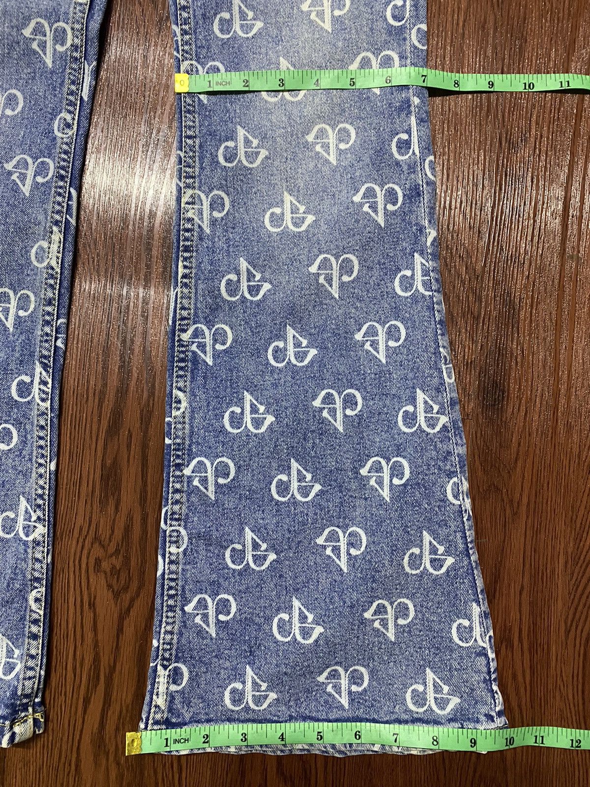 Divided Vintage Japanessed Monogram Blue Faded Wash Flare Jeans Size 28" / US 6 / IT 42 - 15 Thumbnail