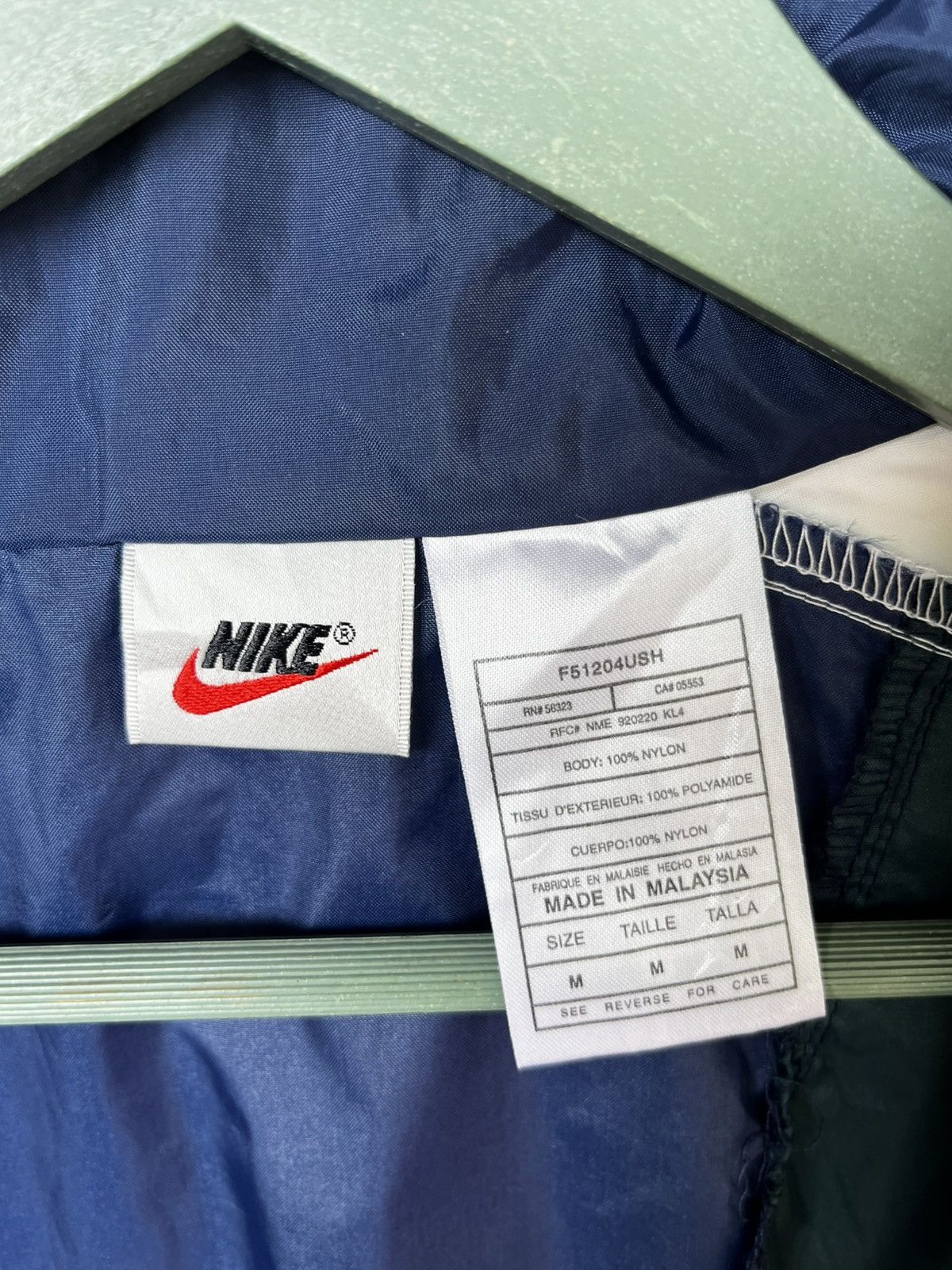 Nike Vintage Nike Three Tones Windbreaker Size US M / EU 48-50 / 2 - 7 Thumbnail