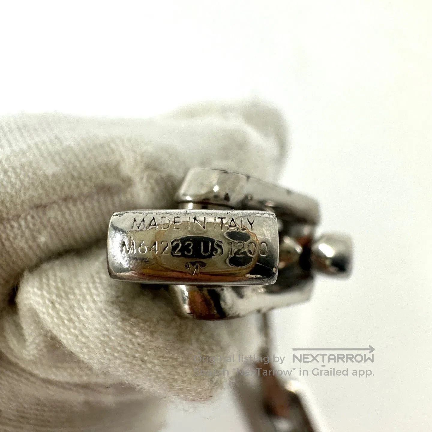 Louis Vuitton Louis Vuitton Silver Cuban Bamboo Logo Bracelet. Size ONE SIZE - 8 Thumbnail