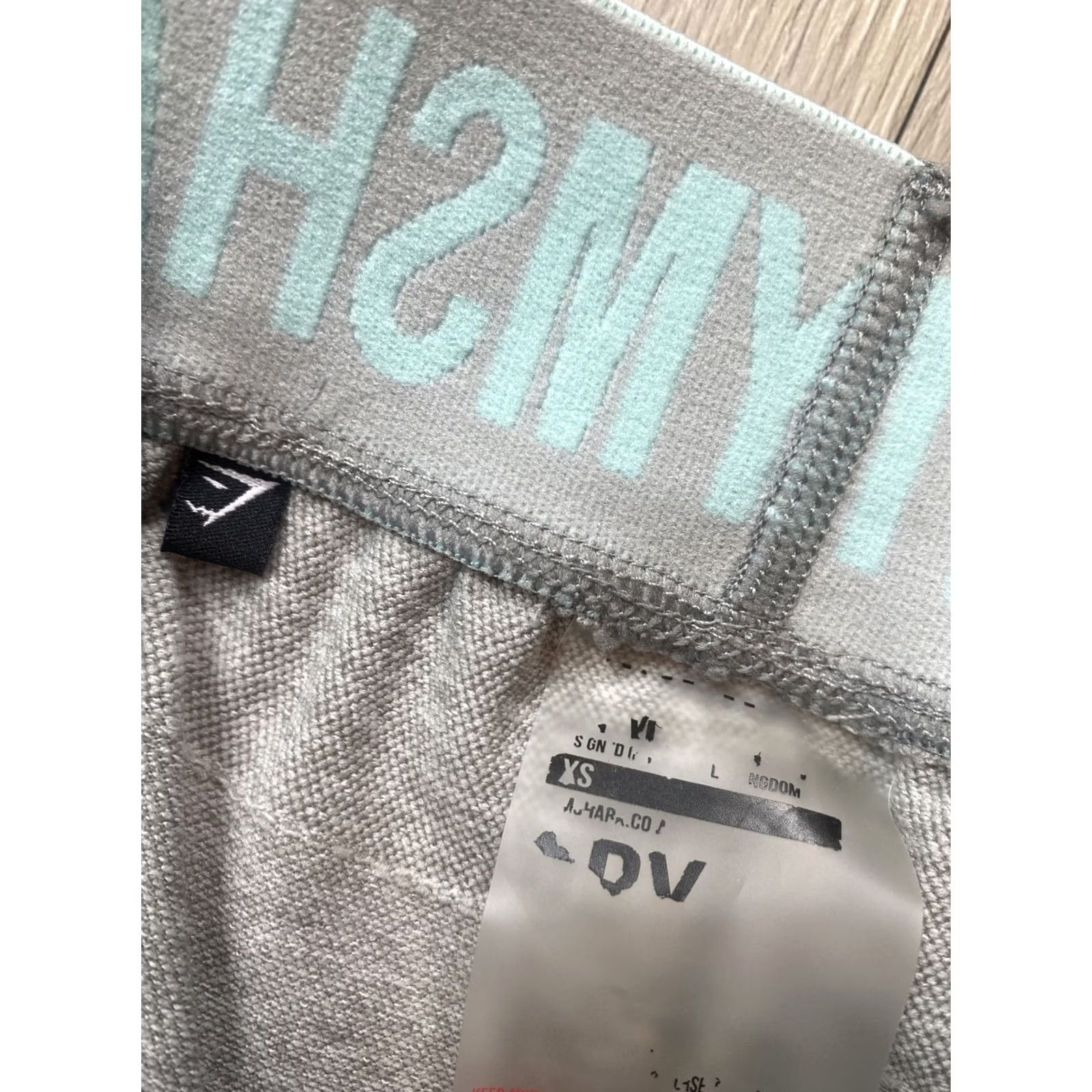 Gymshark VINTAGE Gymshark Leggings Womens XS Gray 28” Inseam 28” Elastic Waist Ankle Skinny Athletic Yoga Size 26" / US 2 / IT 38 - 2 Thumbnail