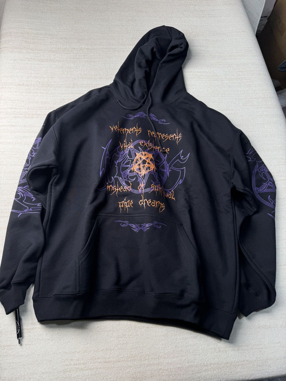Vetements Vital existence hoodie Size US S / EU 44-46 / 1 - 3 Thumbnail