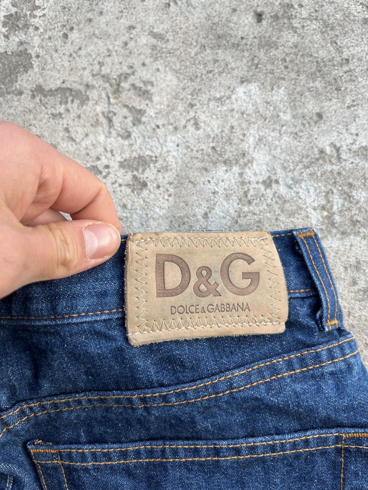 Dolce & Gabbana × Japanese Brand D&G Vintage Dolce & Gabbana Distressed Denim Straight Jeans Size US 32 / EU 48 - 4 Thumbnail