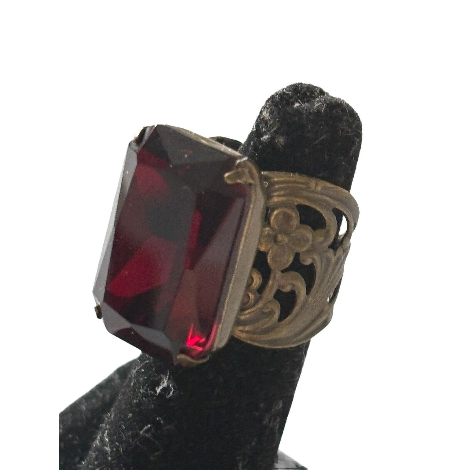 Other Sorrelli Statement Ring Red Crystal Brass Adjustable Ring Size ONE SIZE - 1 Thumbnail