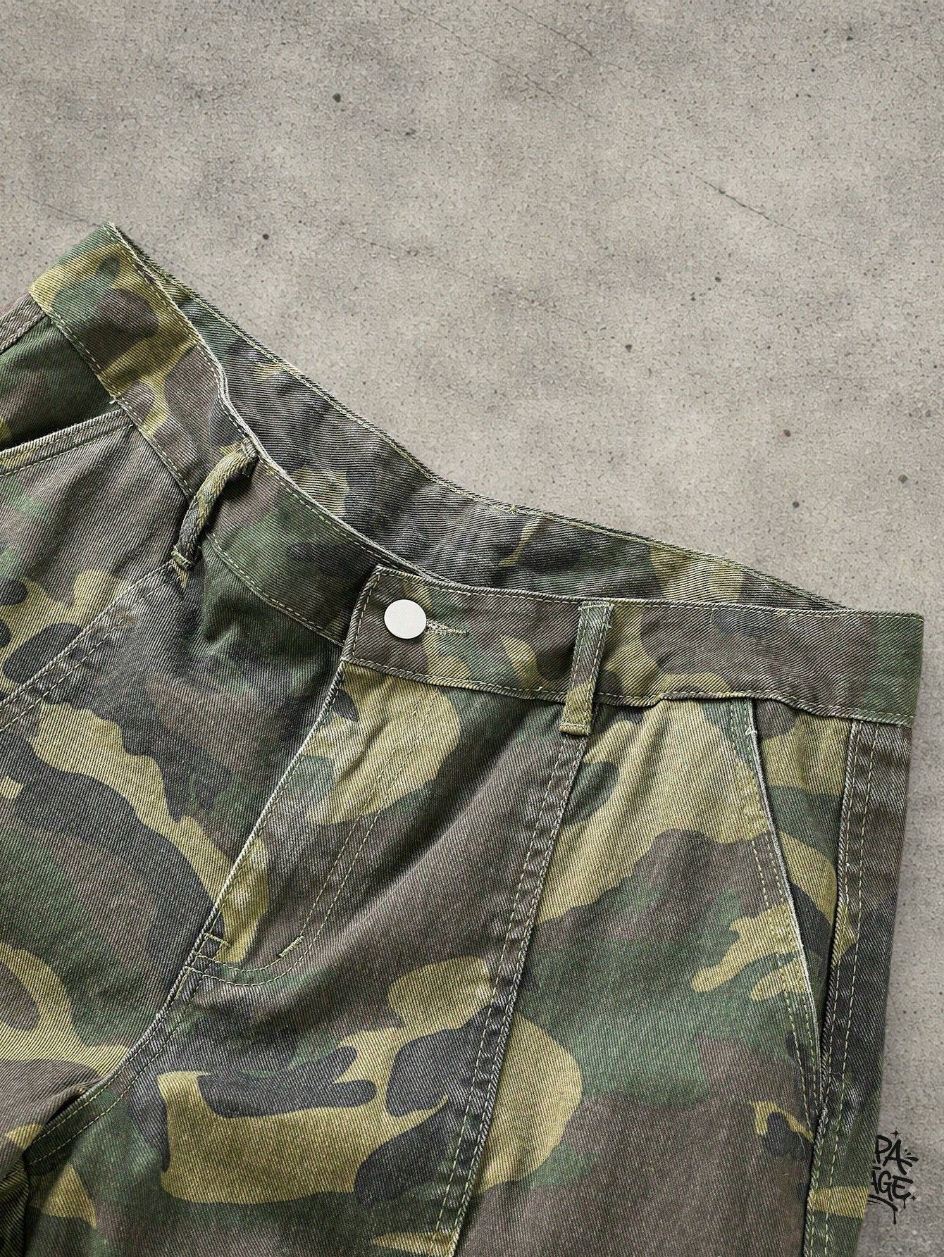 Japanese Brand Cargo camo shorts Size US 32 / EU 48 - 3 Thumbnail