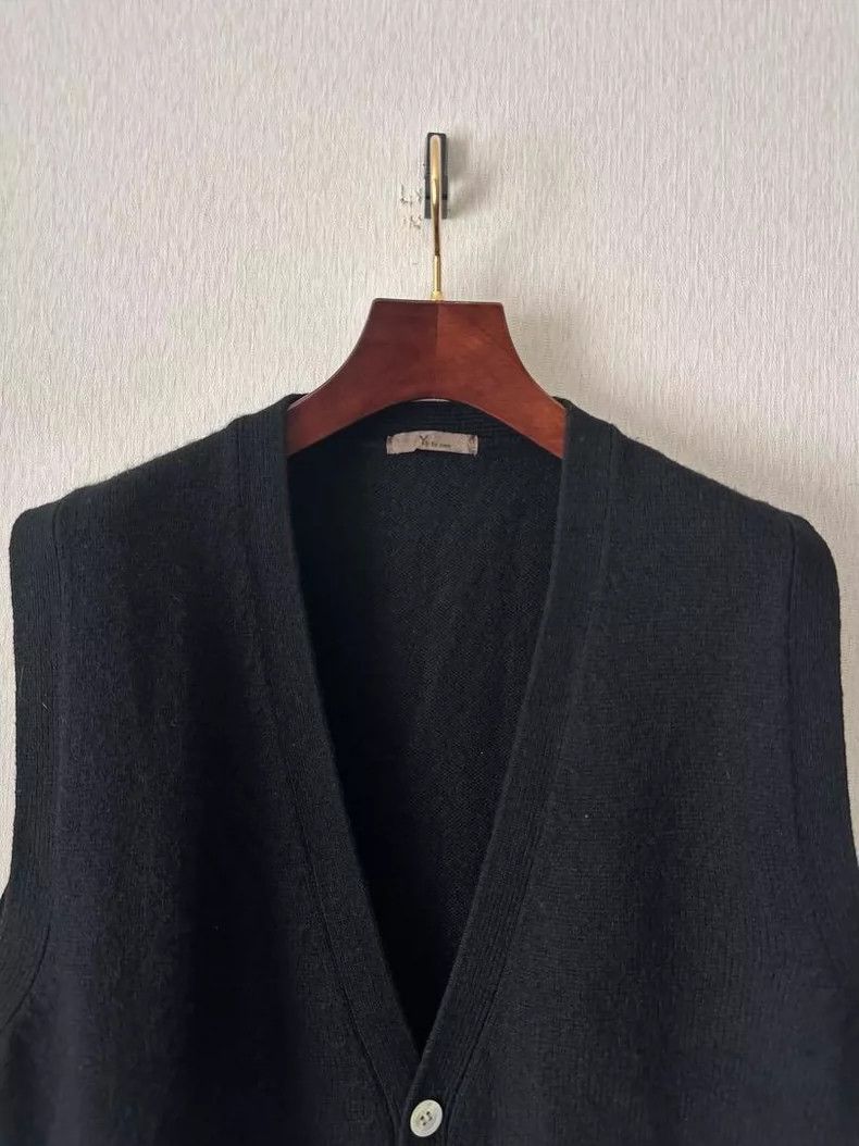 Y's for Men Y's For Men Black wool knit waistcoat vest Size US M / EU 48-50 / 2 - 2 Thumbnail