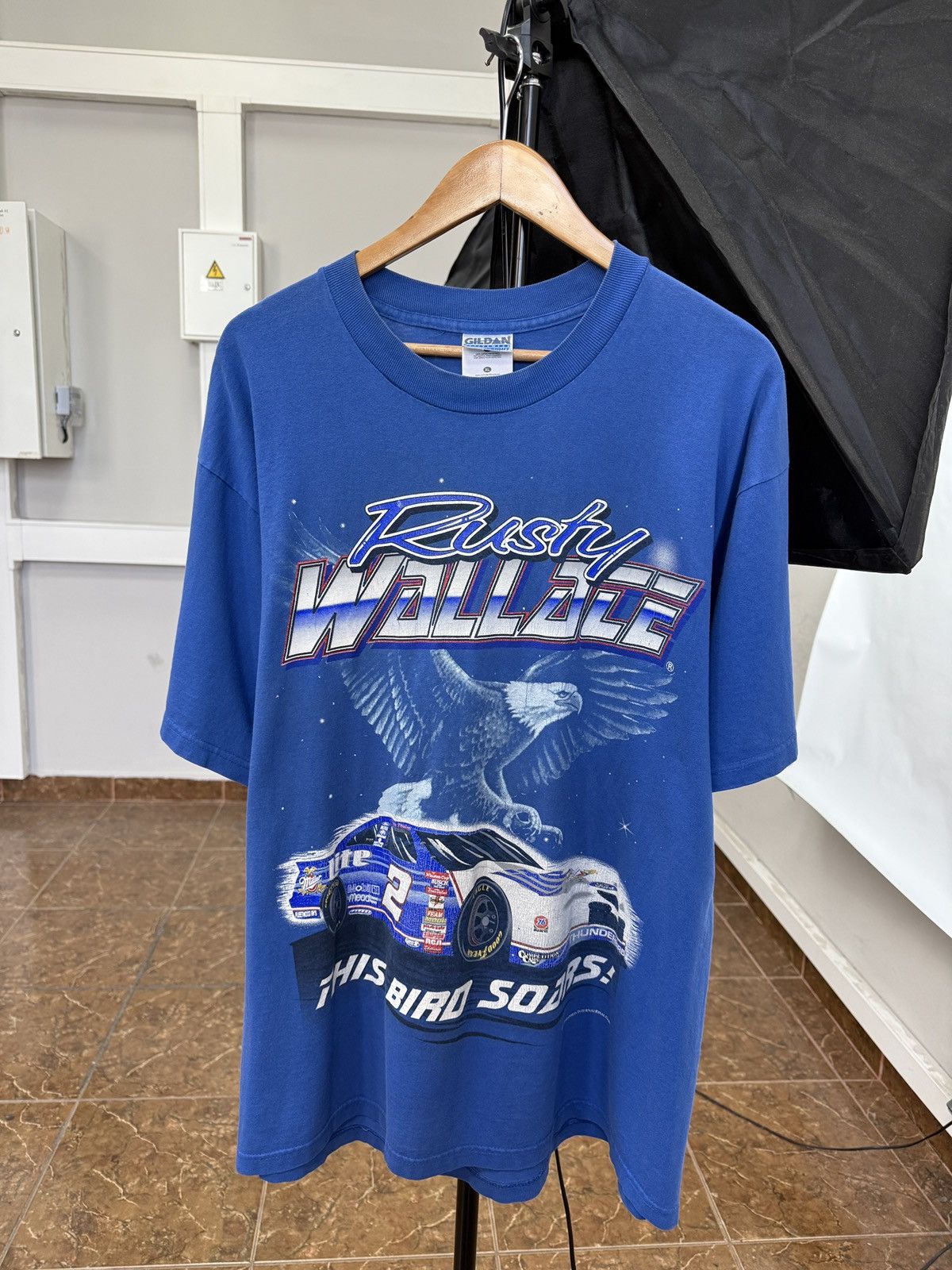 Gildan 🇺🇸 Vintage 90s Rusty Wallace NASCAR Racing Made in USA Tee Size US XL / EU 56 / 4 - 1 Thumbnail