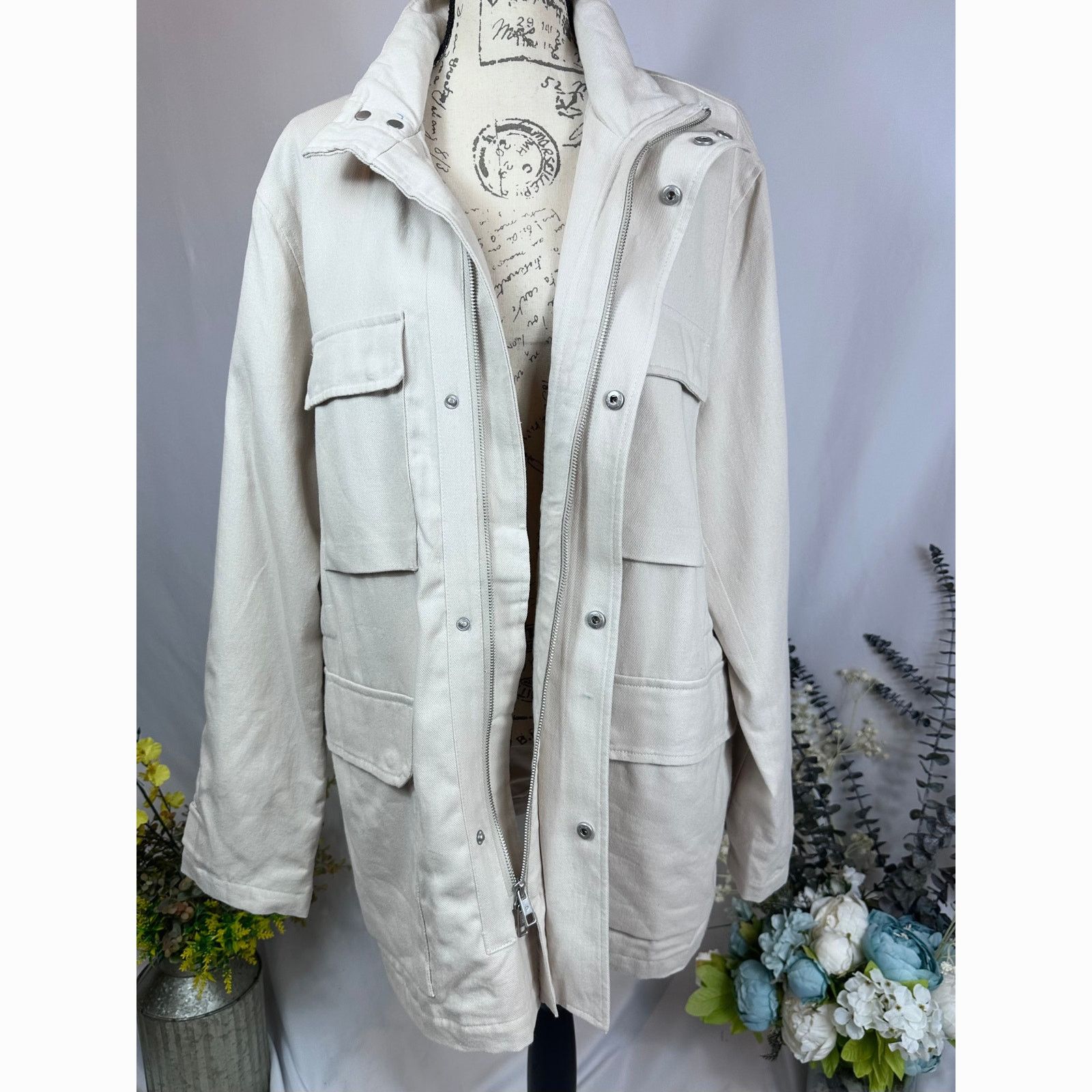PIOMBO MP Piombo Safari 4 Flap Pocket Jacket Concealed zip size S Size US S / EU 44-46 / 1 - 8 Thumbnail