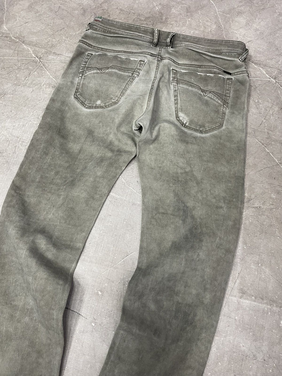 Diesel Diesel Vintage Distressed Washed Grey boris bijan style Size US 33 - 10 Thumbnail