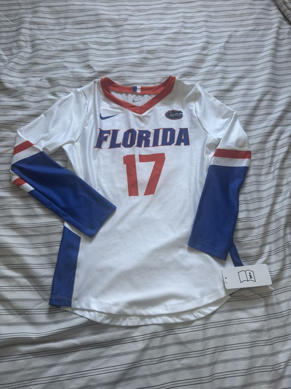 Nike Nike Florida Gators Volleyball Jersey NWT White Blue M Size M / US 6-8 / IT 42-44 - 2 Thumbnail