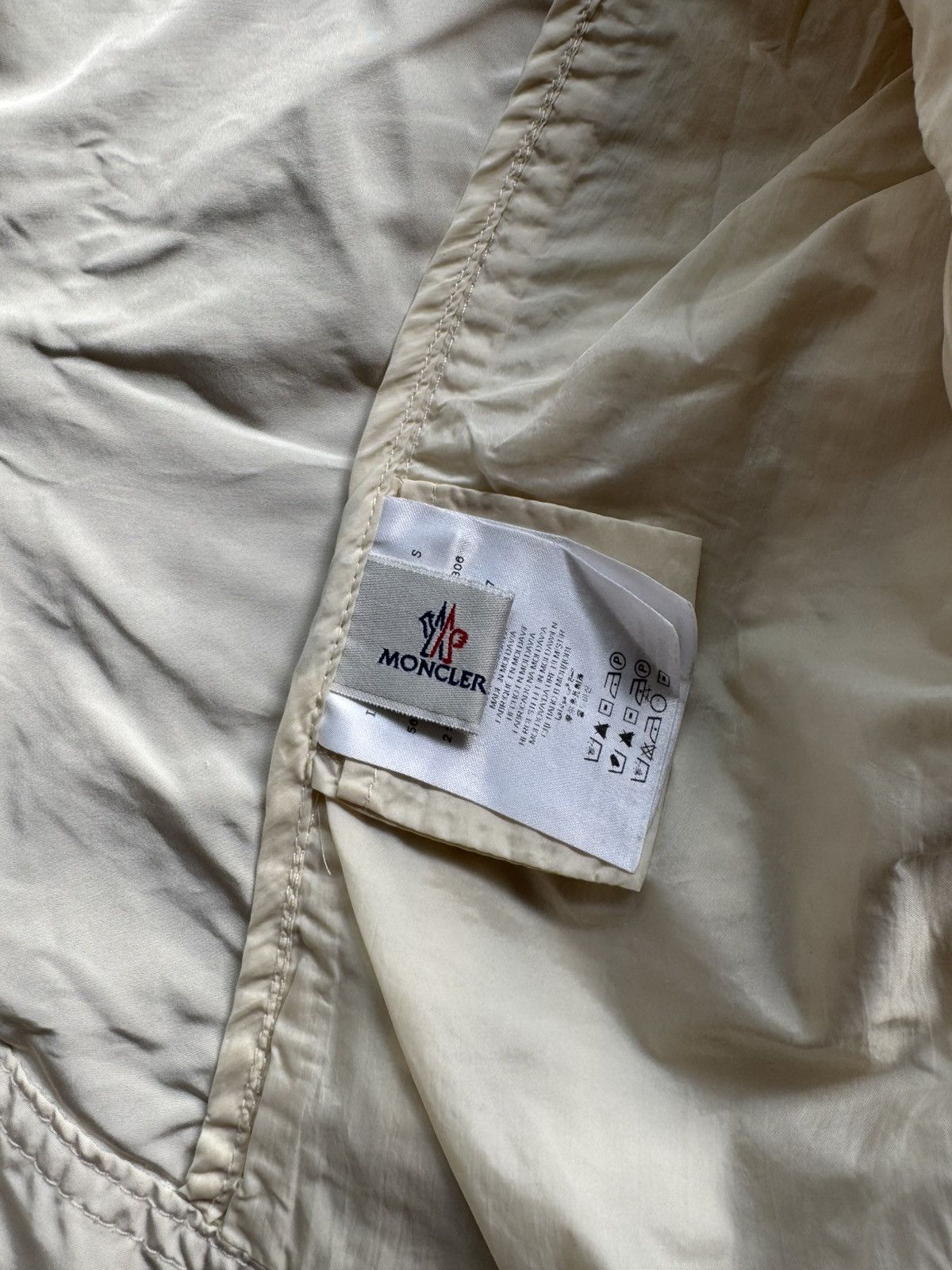 Moncler Moncler Axelle Nylon biker Shorty Jacket Size 0 Size XS / US 0-2 / IT 36-38 - 6 Thumbnail