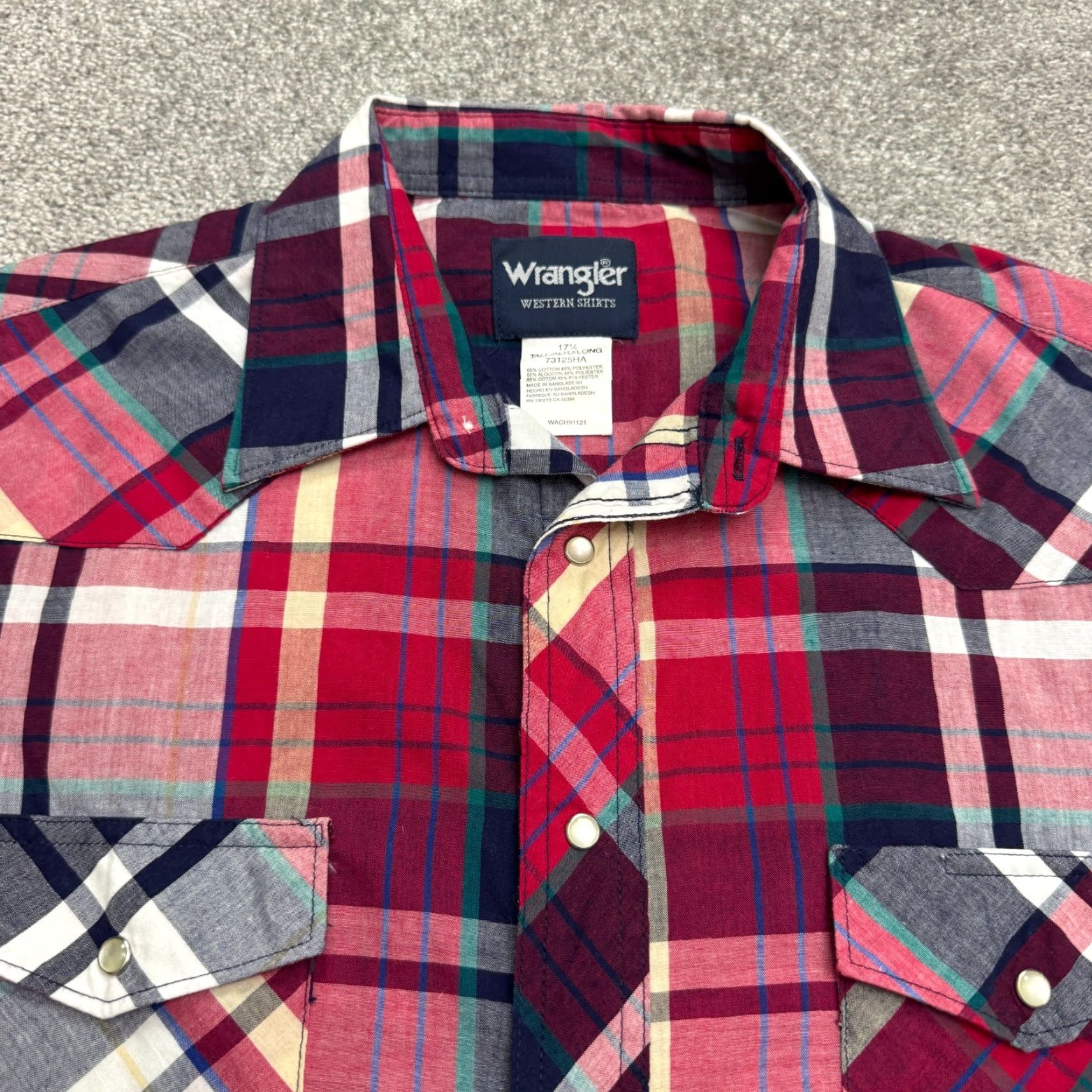 Wrangler Wrangler Shirt Mens 17.5 Tall Button-Up Western Plaid Red Short Sleeve Casual Classic Preppy Colorful 90s? Wait no. Size US XL / EU 56 / 4 - 4 Thumbnail