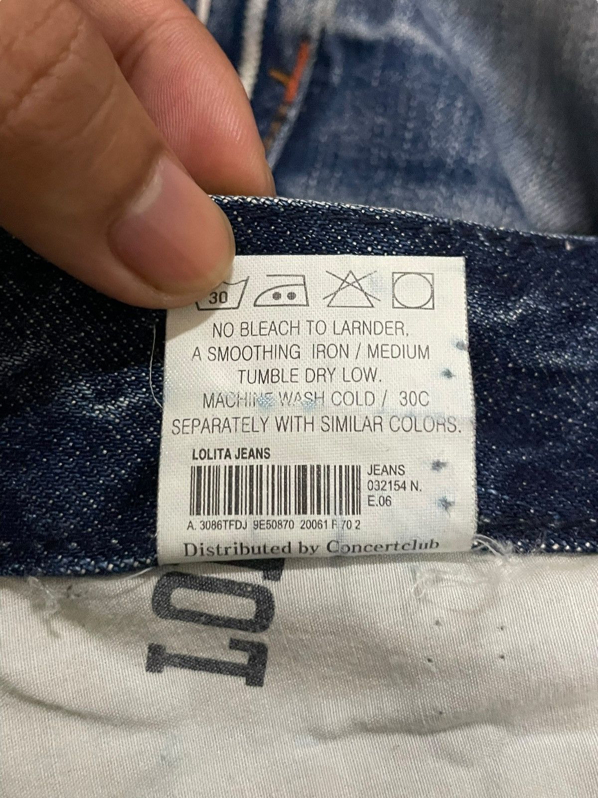 Vtg Y2K Japanese Strong Distinctive Stitch Style Flare Jeans