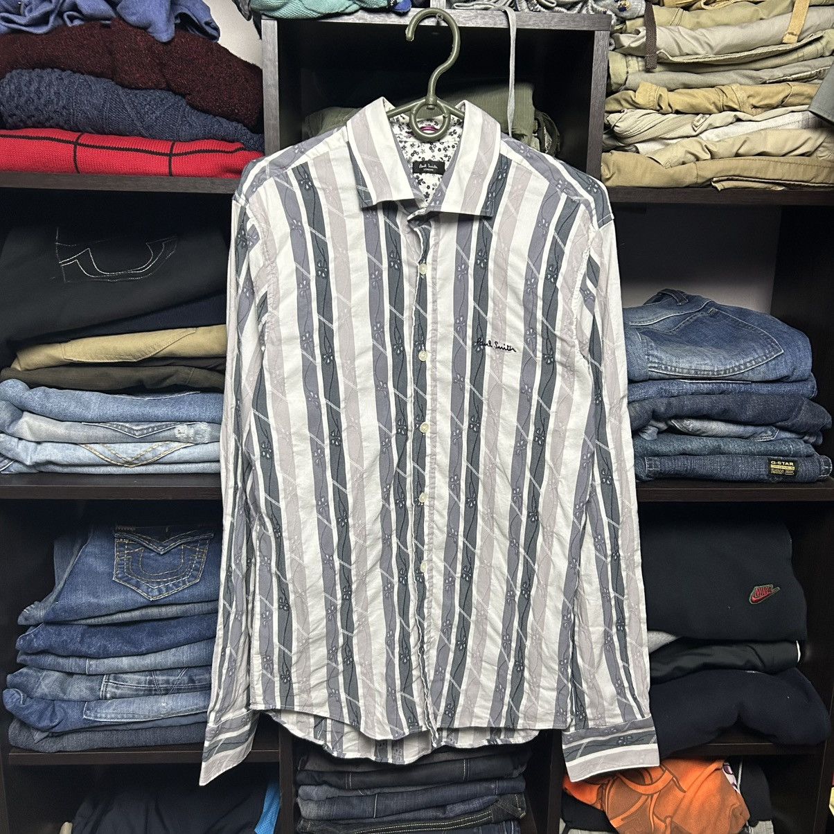 Paul Smith Designer Paul Smith Small logo Graphic button shirt size M Size US M / EU 48-50 / 2 - 1 Thumbnail