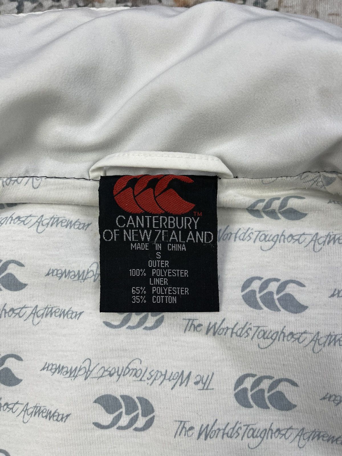 Canterbury of New Zealand Vintage Canterbury Full Print Lining Sportswear Jackets Size US S / EU 44-46 / 1 - 11 Thumbnail