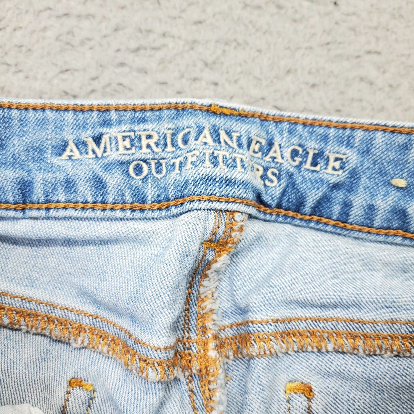 American Eagle Outfitters American Eagle Outfitters Skinny Jeans Womens 2 Blue Denim Distressed Light Wash Jeans Womens Size 2 Blue Denim Distressed Light Wash Size 26" / US 2 / IT 38 - 6 Thumbnail