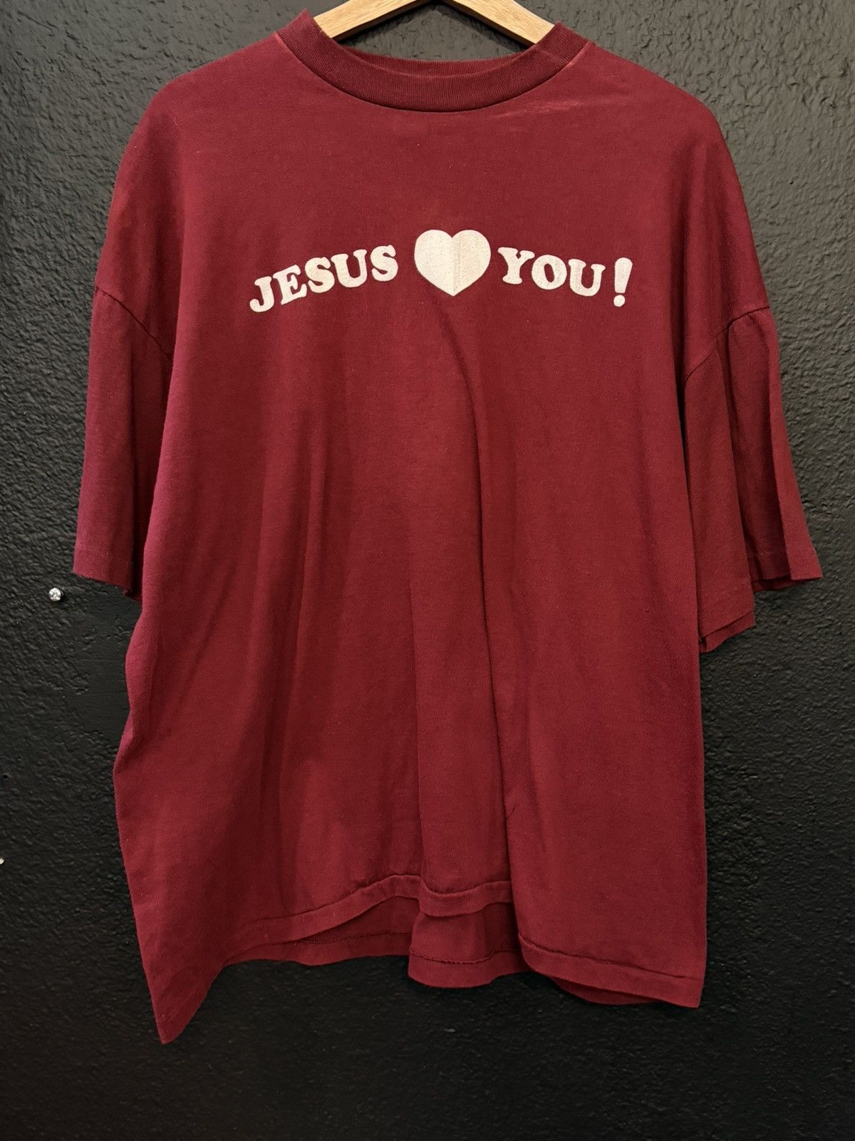 Vintage Vintage Jesus Loves You T Shirt Size US XXL / EU 58 / 5 - 1 Thumbnail