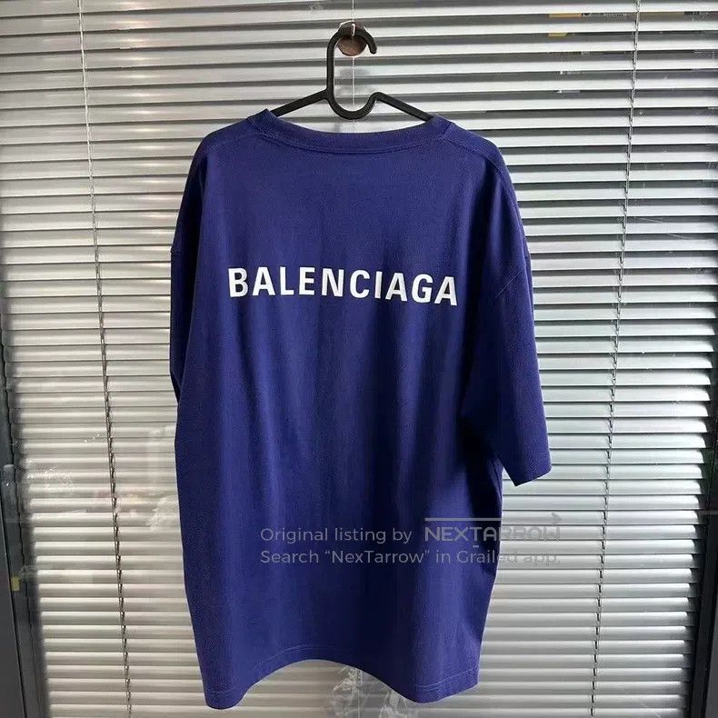 Balenciaga Balenciaga Front and back lettering lavender short sleeve Size US XL / EU 56 / 4 - 2 Thumbnail