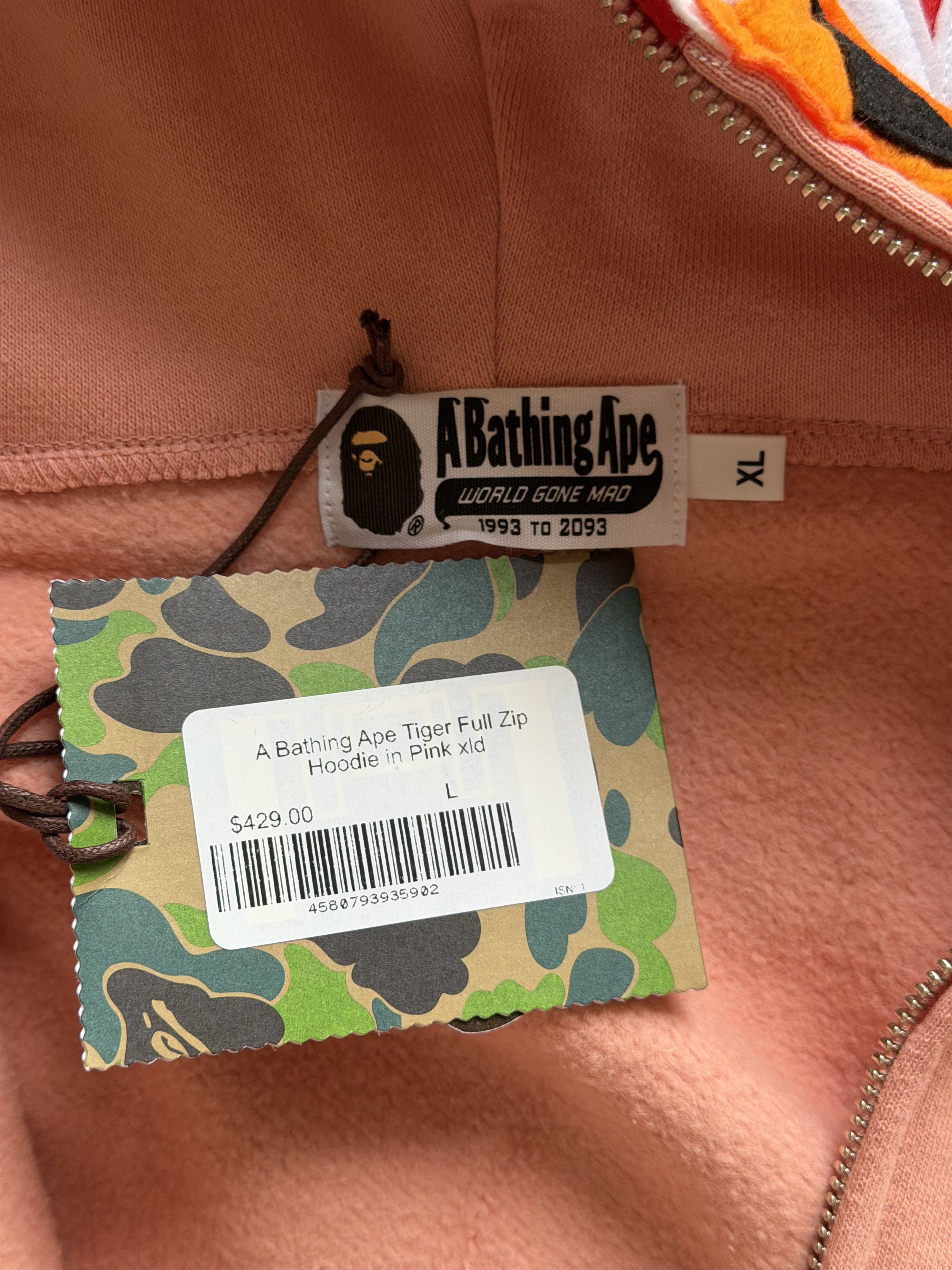 Bape Bape Tiger Full Zip Hoodie in Pink Size US XL / EU 56 / 4 - 12 Thumbnail