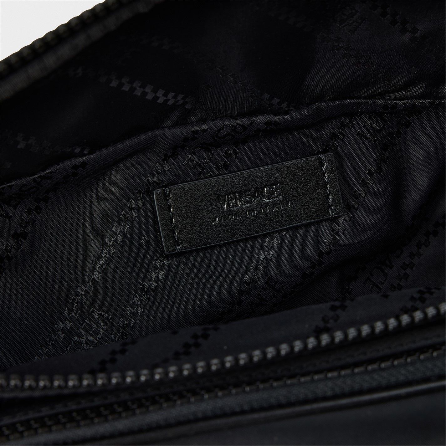 Versace o1g2r1mq0526 Size: OS / Bumbag in Black Size ONE SIZE - 5 Thumbnail