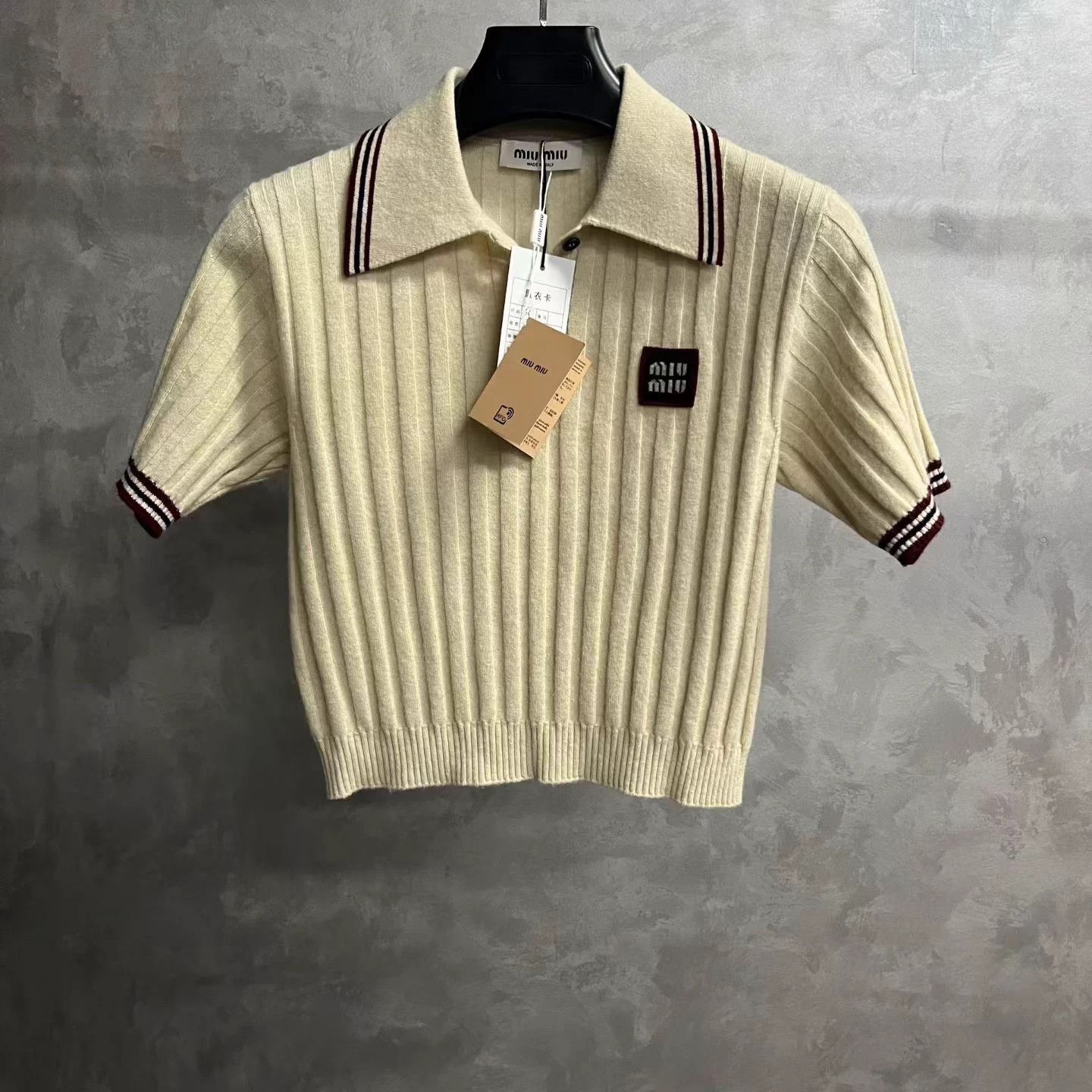 Miu Miu MIU MIU Beige Logo Print Short-Sleeve Polo Shirt Size XS / US 0-2 / IT 36-38 - 1 Thumbnail