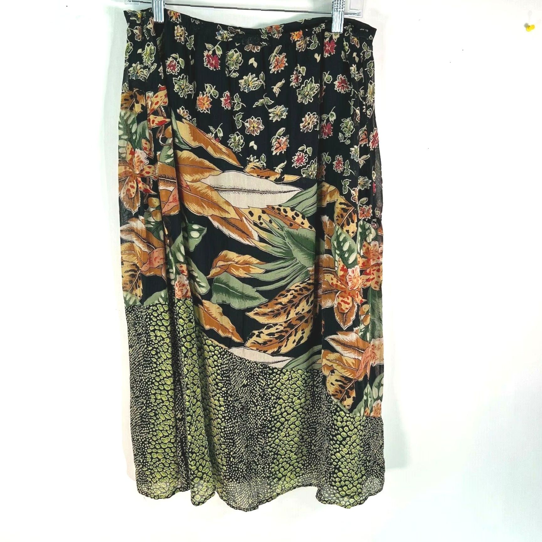 Vintage VINTAGE Requirements Skirt Women PL Black Midi Patchwork Lined Tropical Animal Print 30in Zip 100% Rayon Womens Size 36" / US 14 / IT 50 - 2 Thumbnail