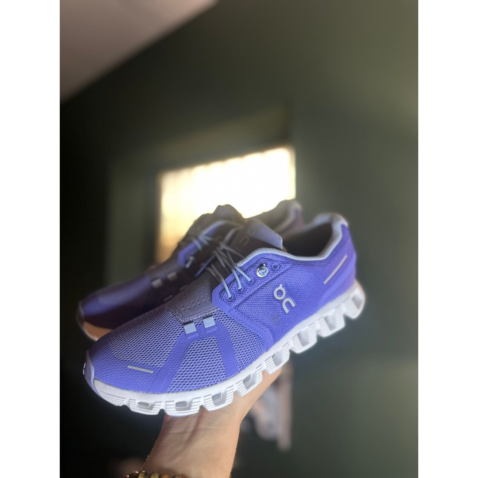 On Size 9 Women- On Cloud 5 - Blueberry / Feather - - 59.98021 Size US 9 / IT 39 - 1 Thumbnail