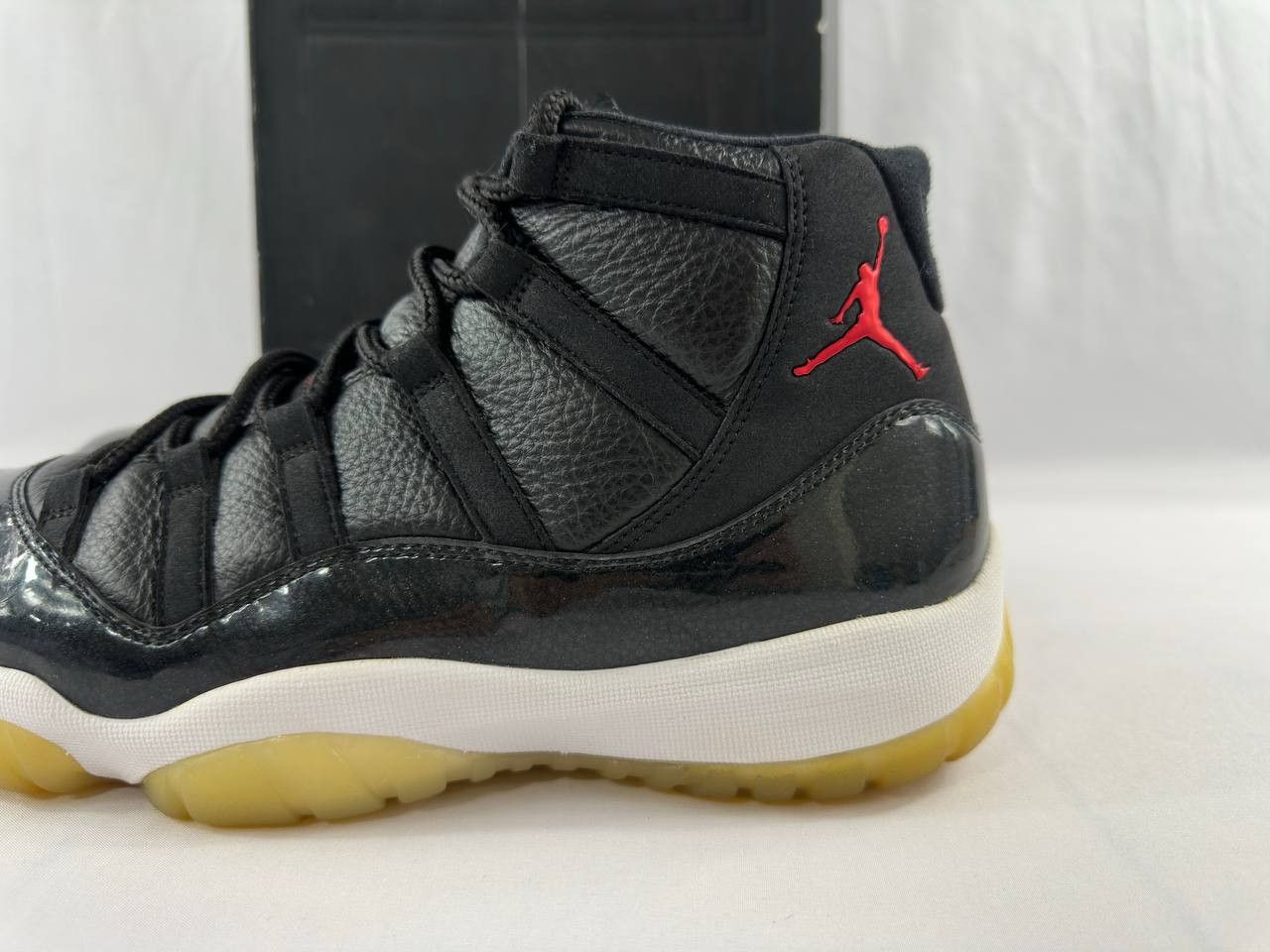 Nike Nike Air Jordan 11 Retro '72-10' 378037-002 Size US 10.5 / EU 43-44 - 7 Thumbnail